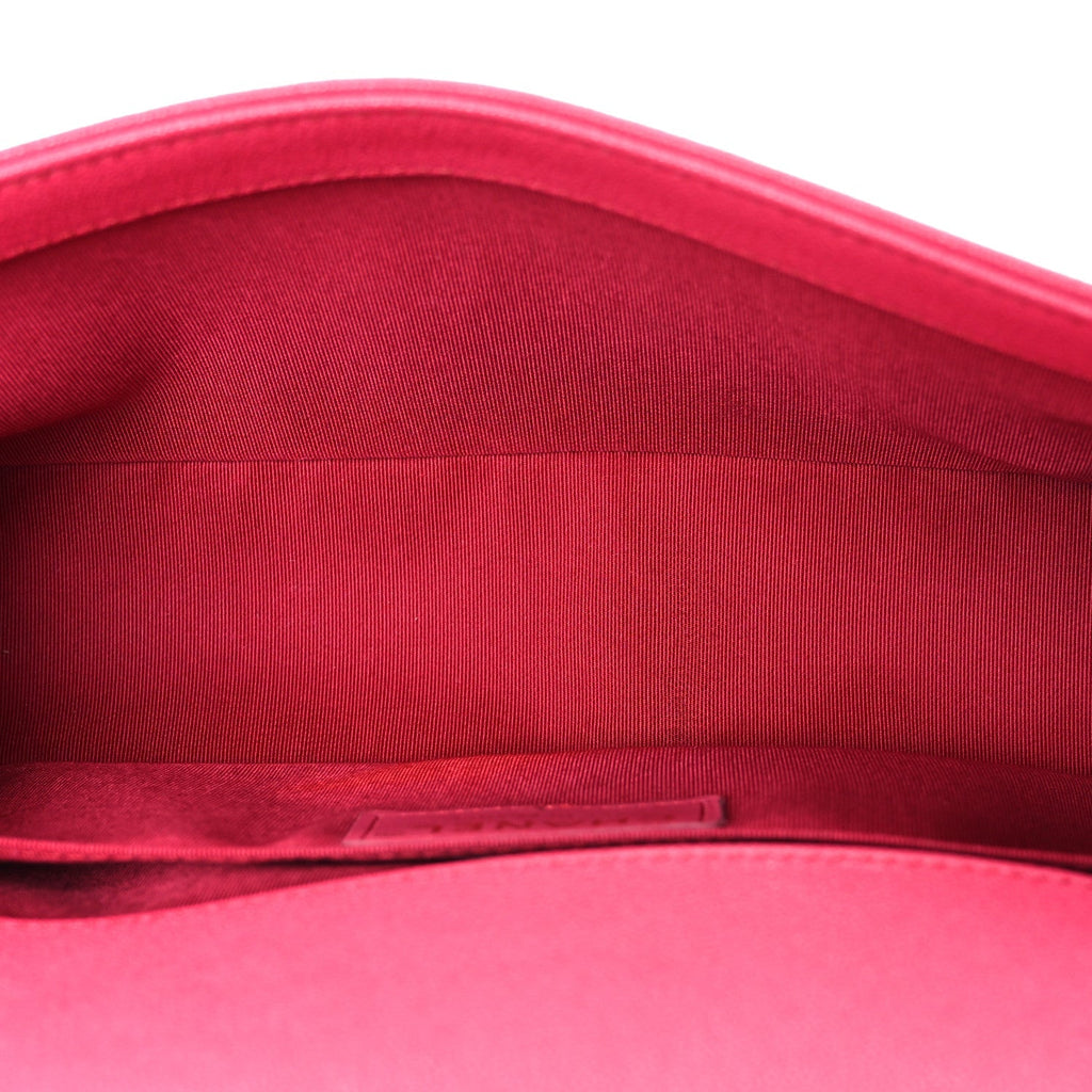 Caviar Quilted Medium Boy Flap Pink