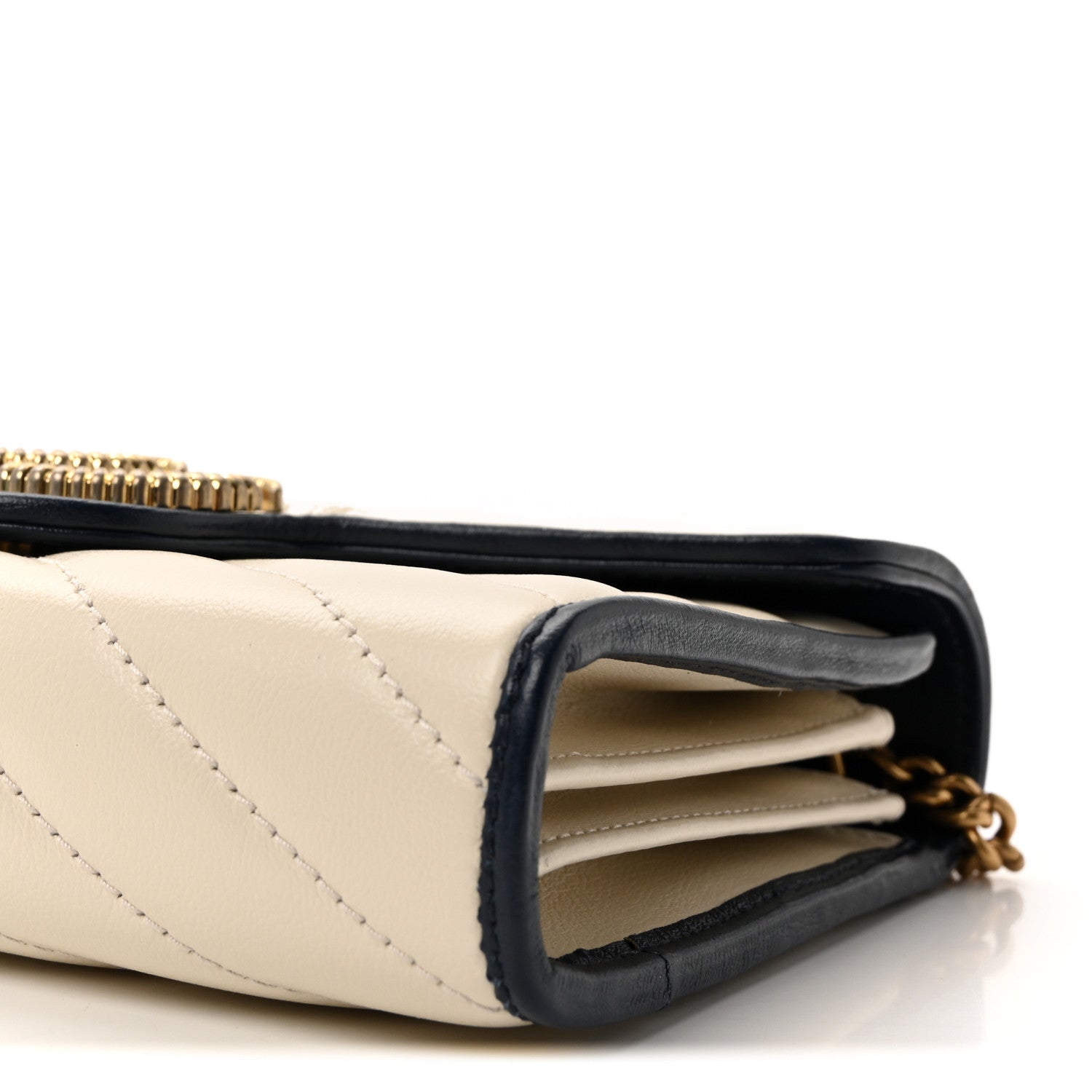 Vintage Effect Calfskin Matelasse Diagonal Torchon GG Marmont Chain Wallet Mystic White Blue Agata