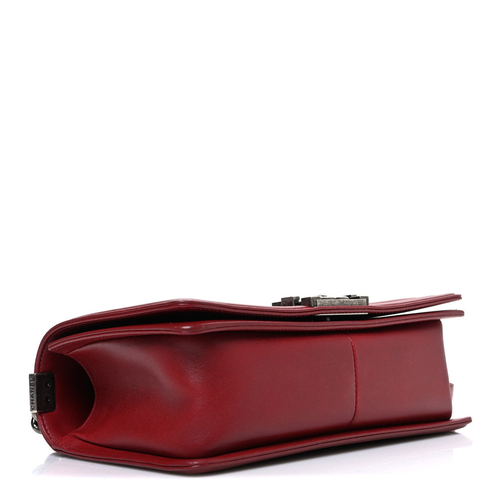 Lambskin Quilted Medium Boy Flap Red