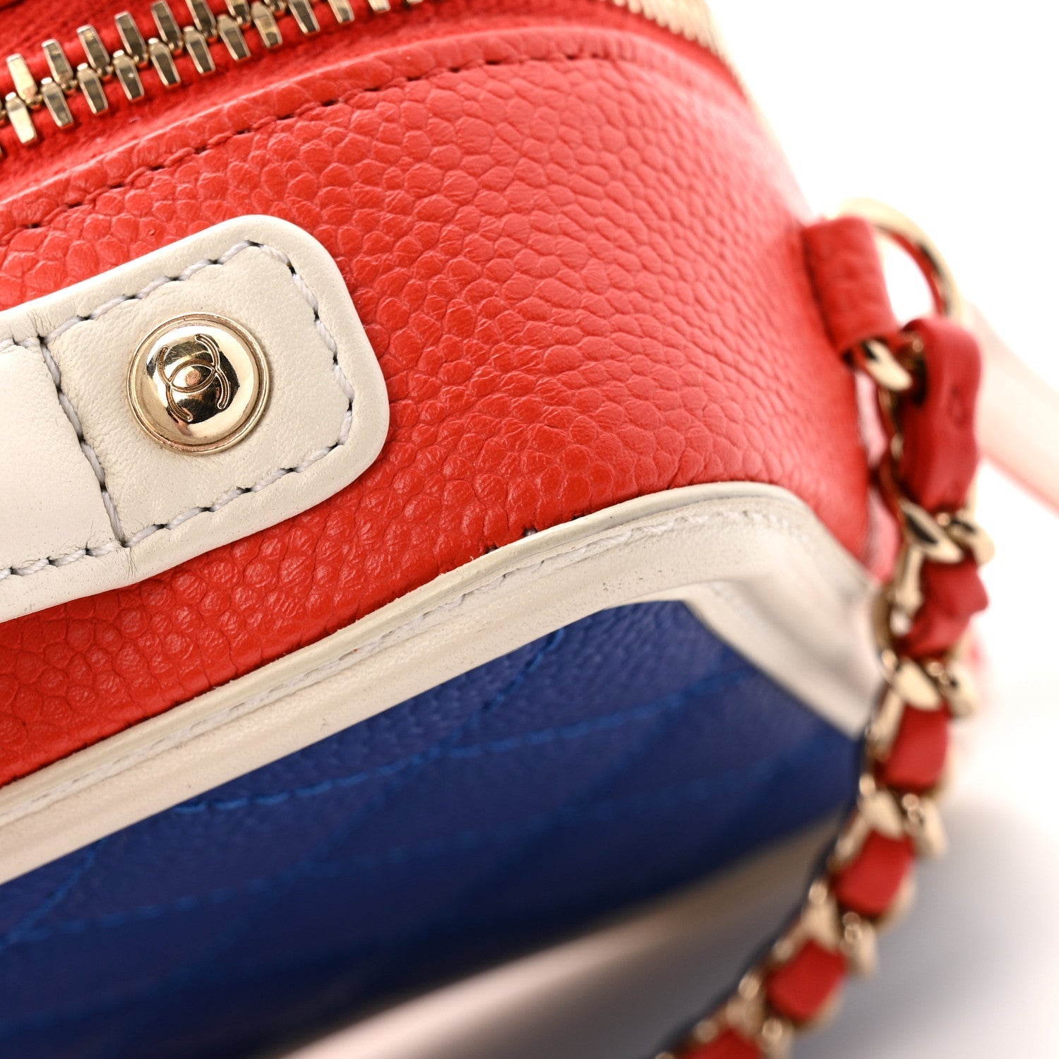 Caviar Quilted Small CC Filigree Vanity Case Blue White Red