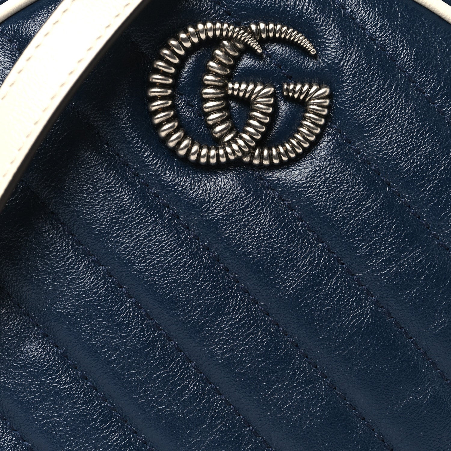 Azalea Calfskin Matelasse Diagonal Mini Torchon GG Marmont Round Shoulder Bag Blue Agata Mystic White