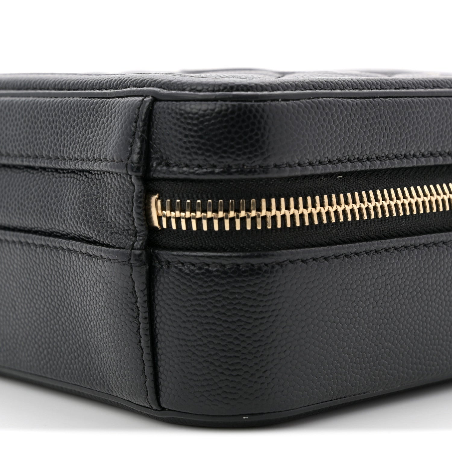 Caviar Quilted CC North South Filigree Vanity Case Black