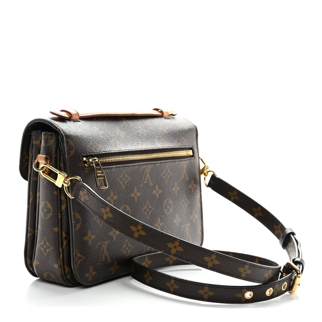 Monogram Pochette Metis
