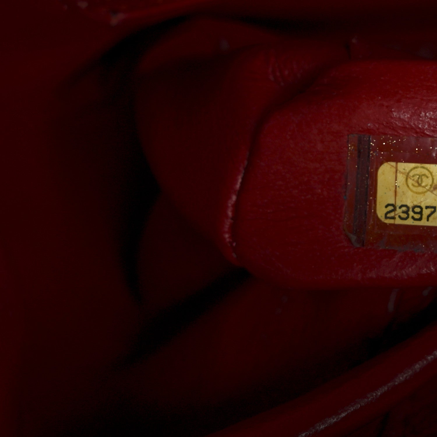 Caviar Quilted Large Business Affinity Flap Red