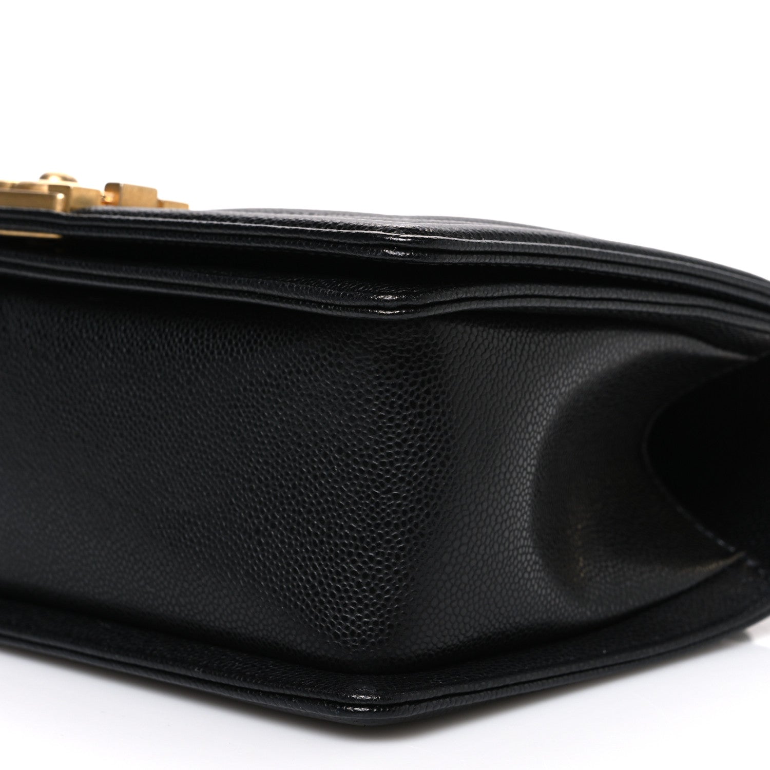 Caviar Chevron Quilted Medium Boy Flap Black