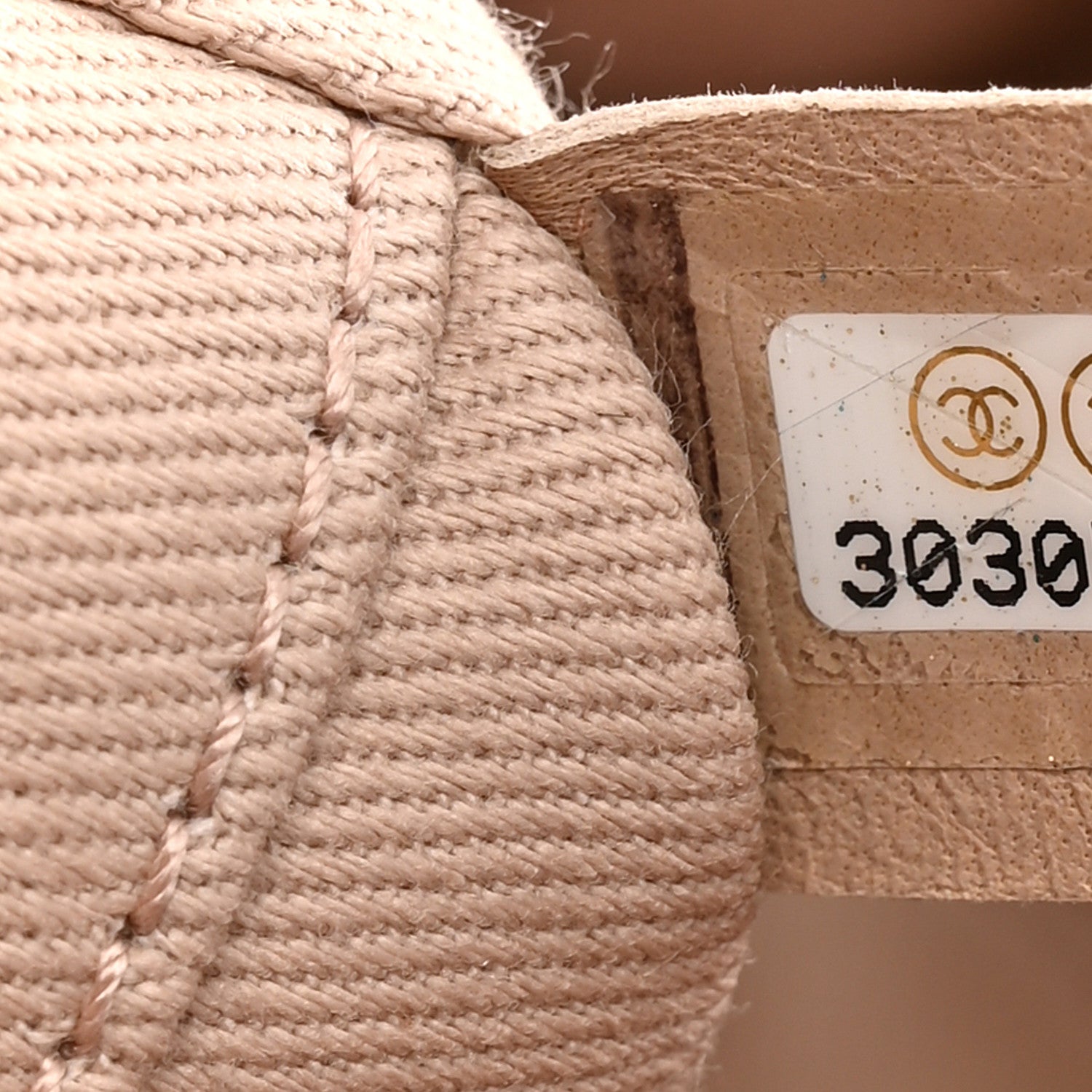 Mixed Fibers Calfskin Medium Deauville Tote Beige