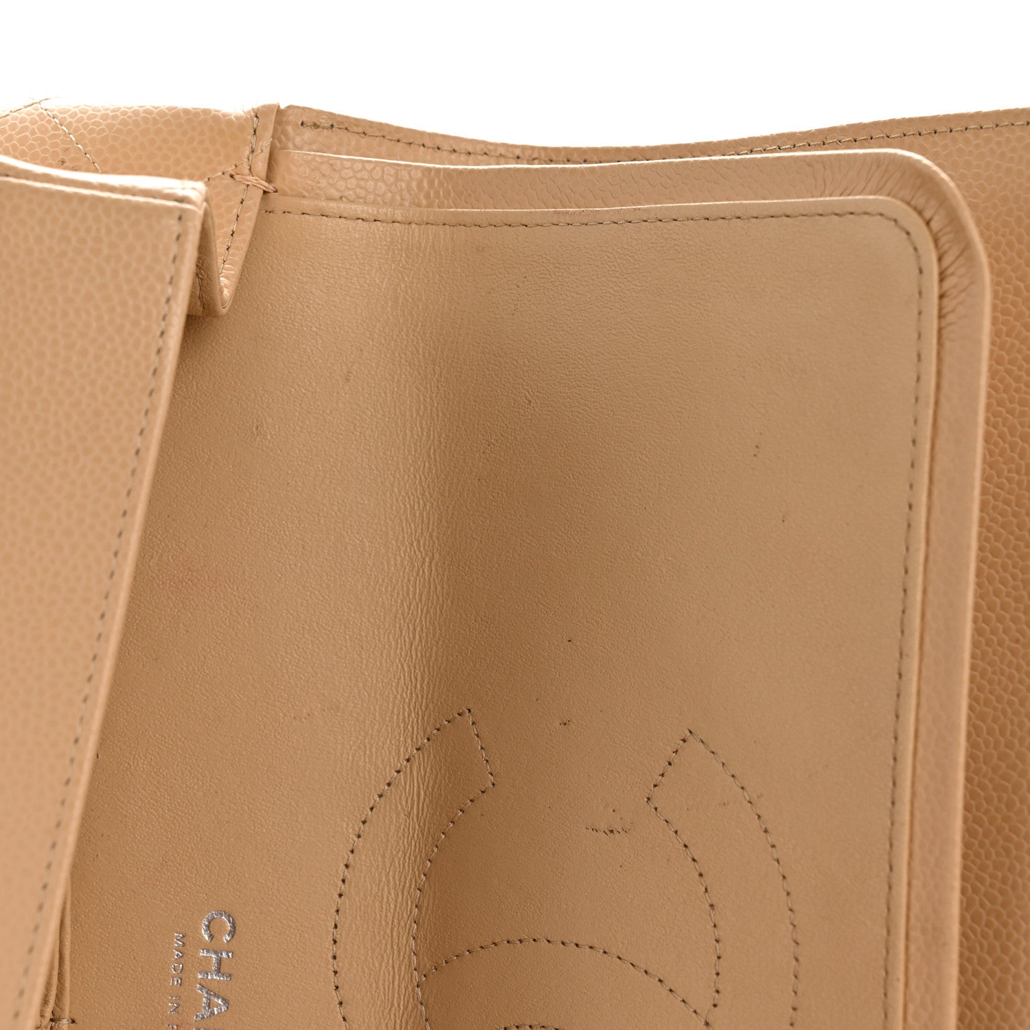 Caviar Quilted Jumbo Double Flap Beige Clair