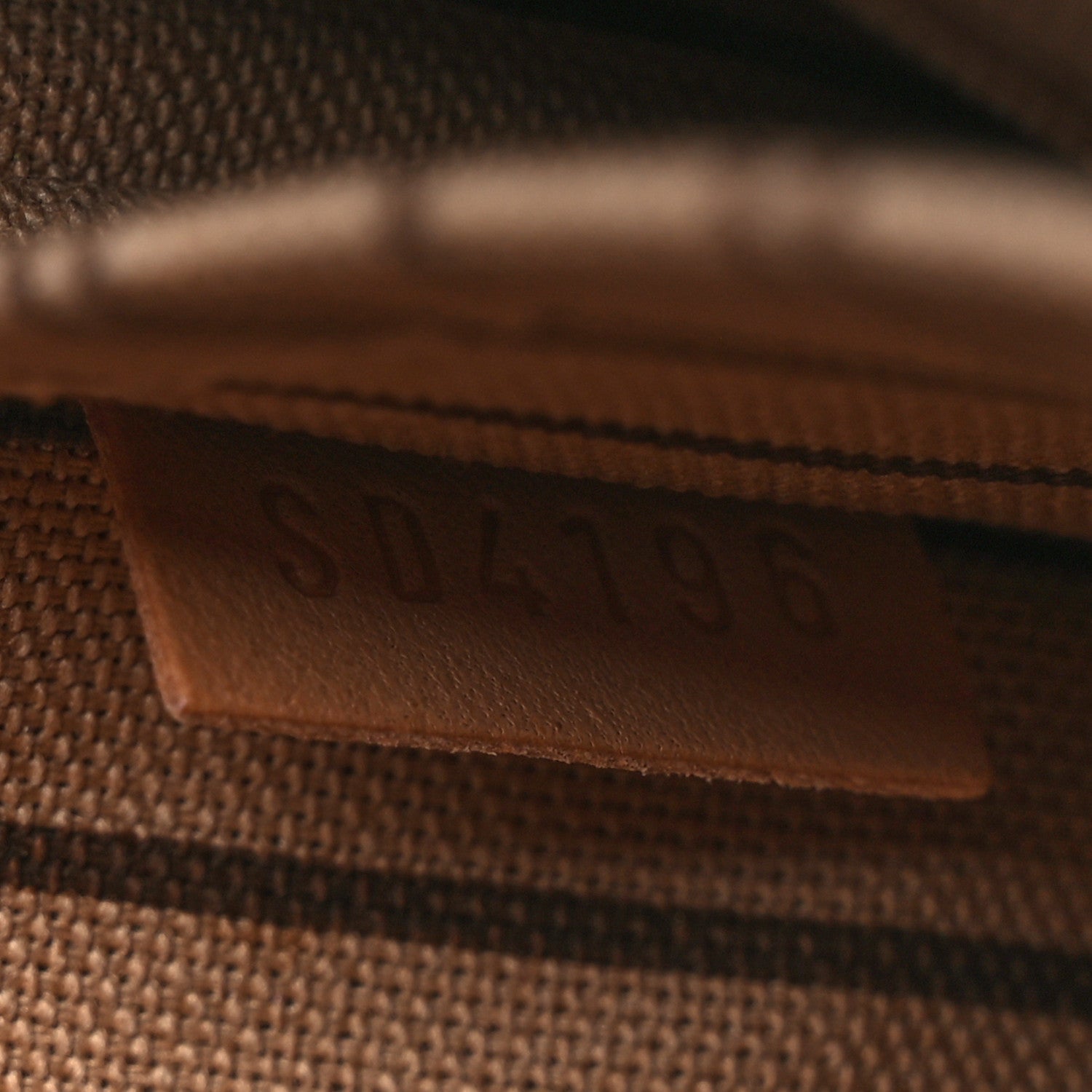 Monogram Neverfull MM GM Pochette