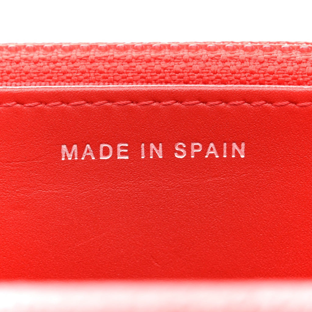 Caviar Quilted Wallet on Chain WOC Red