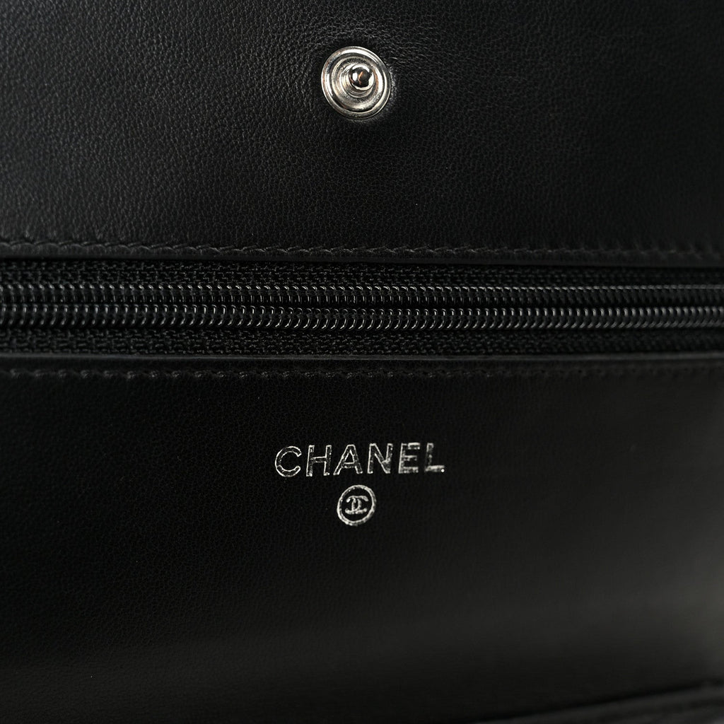 Lambskin Quilted Wallet On Chain WOC Black