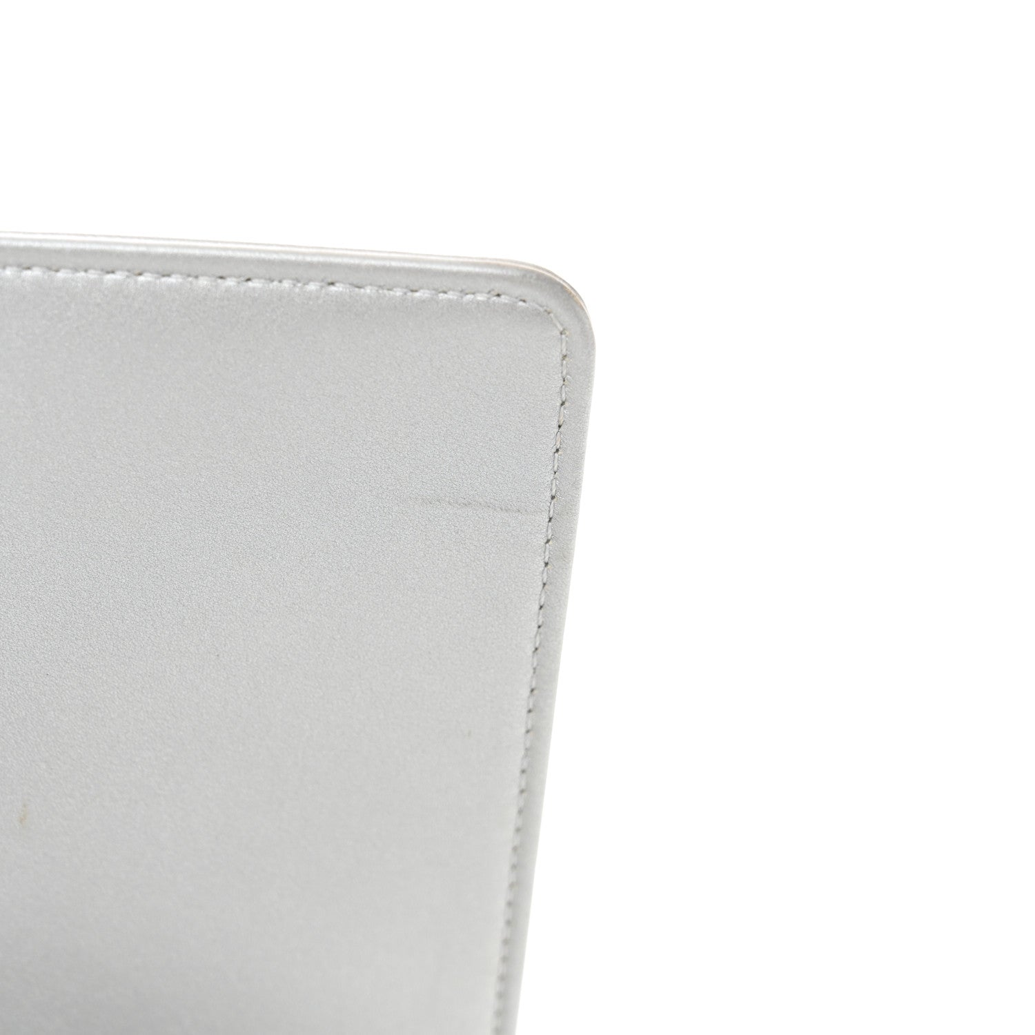 Metallic Calfskin Quilted New Medium Plexiglass Boy Flap Silver