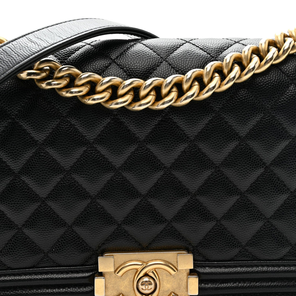Caviar Quilted Medium Boy Flap Black