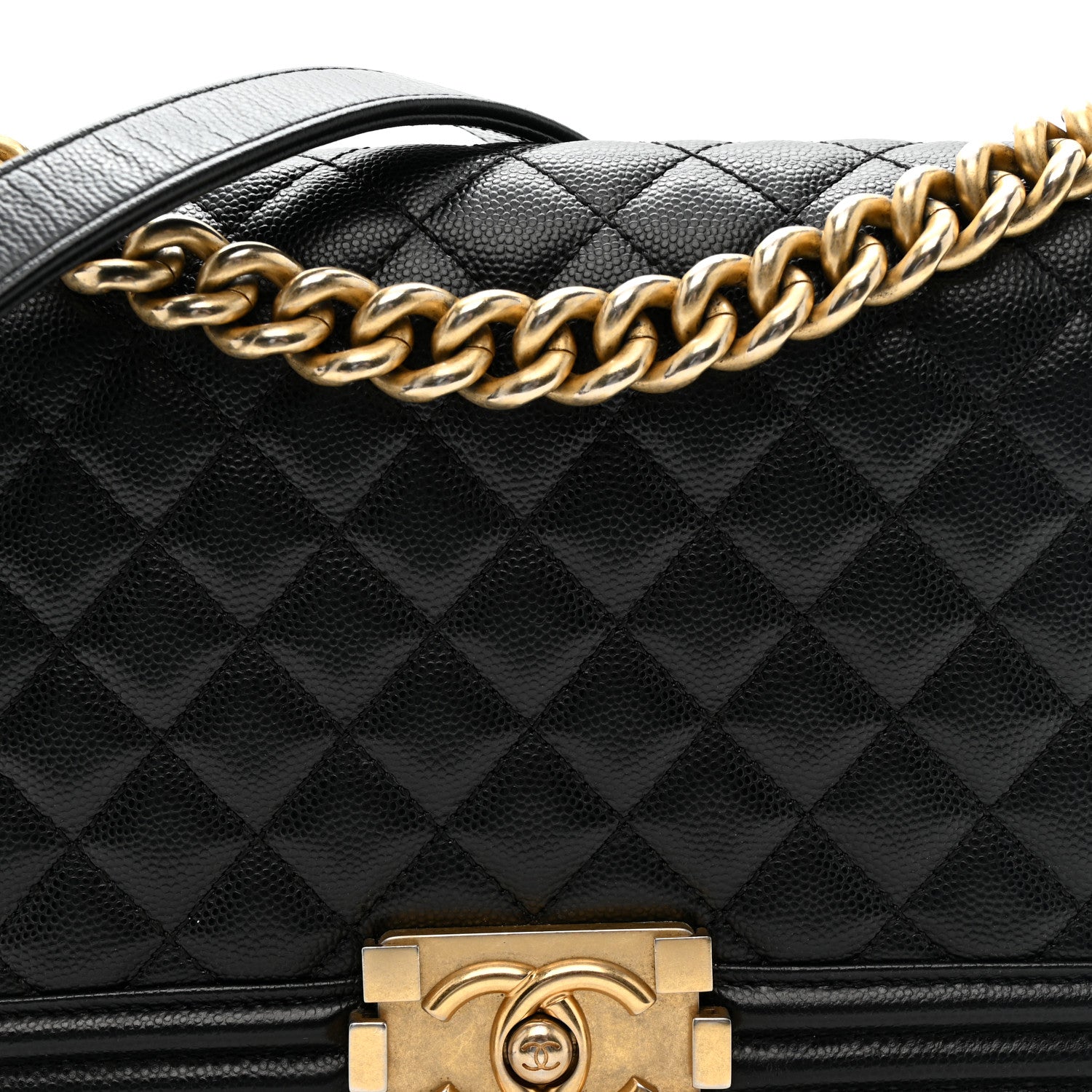 Caviar Quilted Medium Boy Flap Black