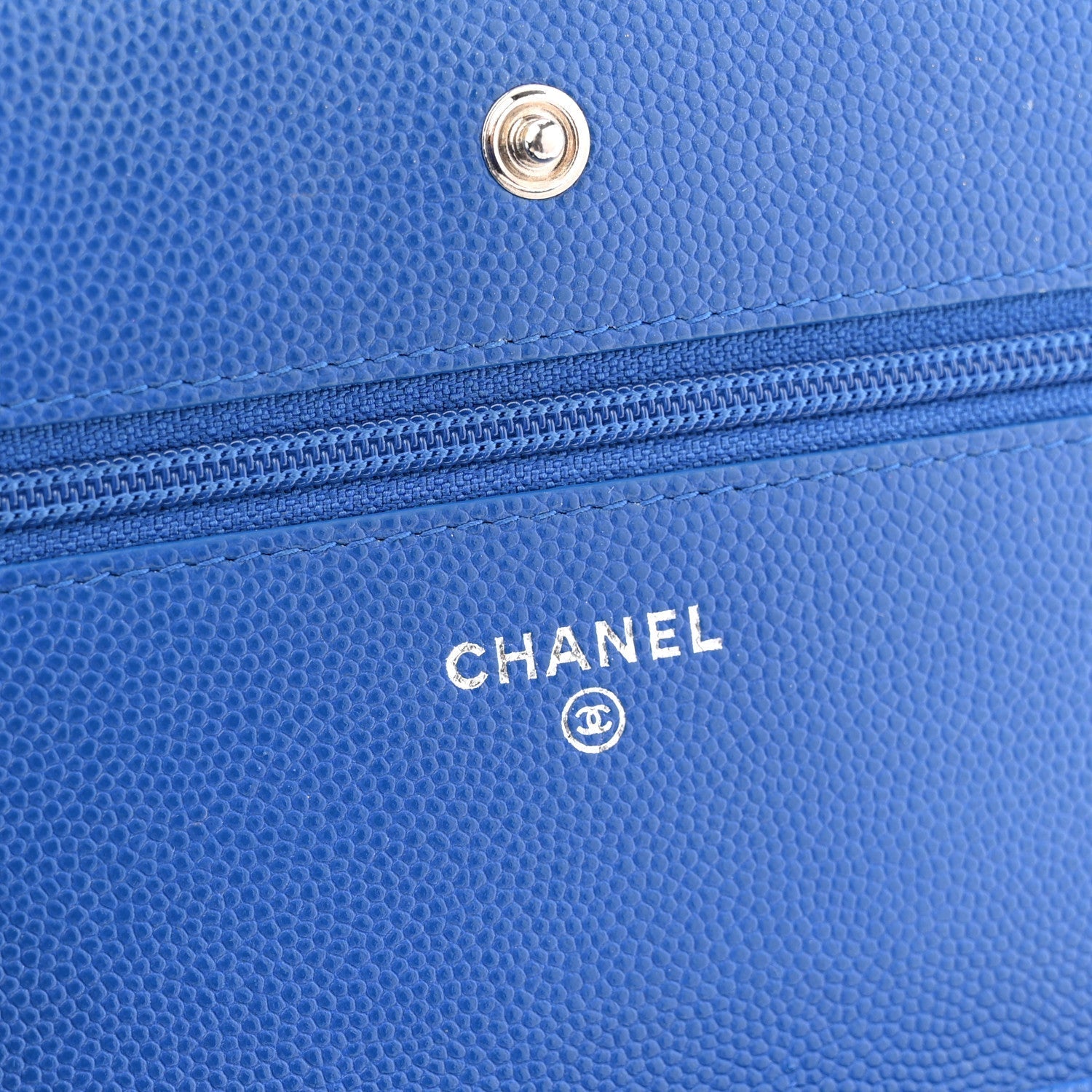 Caviar Chevron Quilted Wallet On Chain WOC Blue