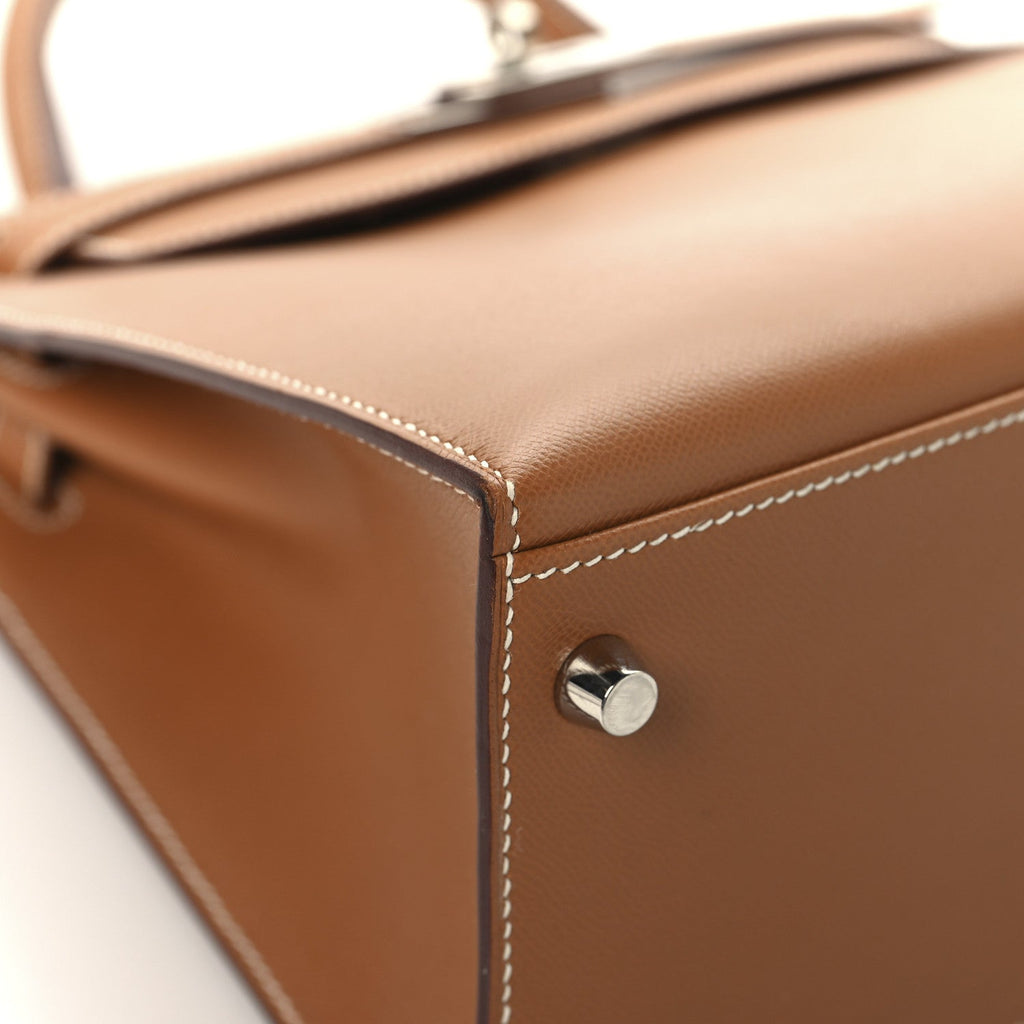 Madame Calfskin Kelly Sellier 28 Gold