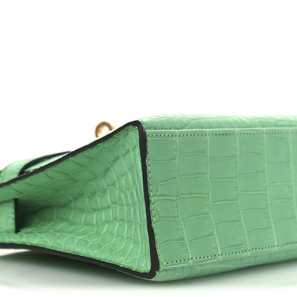 Matte Alligator Kelly Pochette Vert Comics