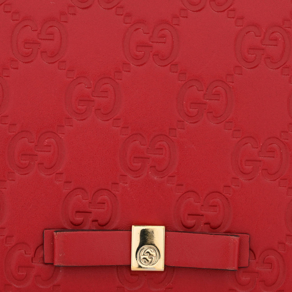 Guccissima Signature Bowy Chain Wallet Hibiscus Red