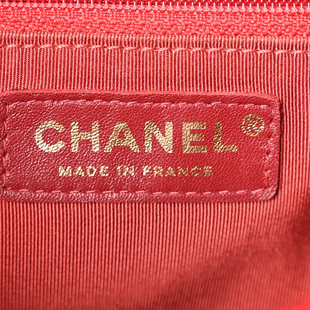 Lambskin Quilted New Medium Boy Flap Red