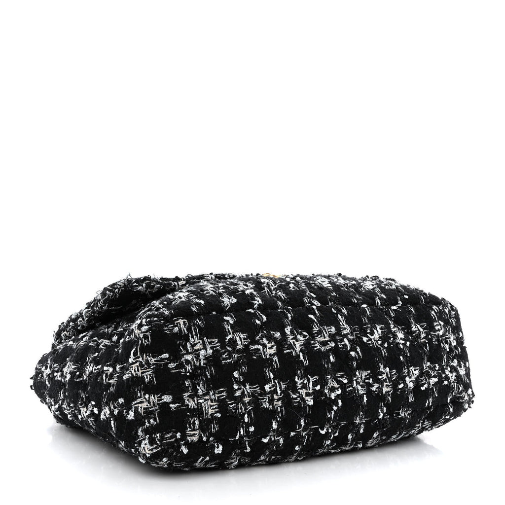 Tweed Quilted Maxi Chanel 19 Flap Black Silver Ecru