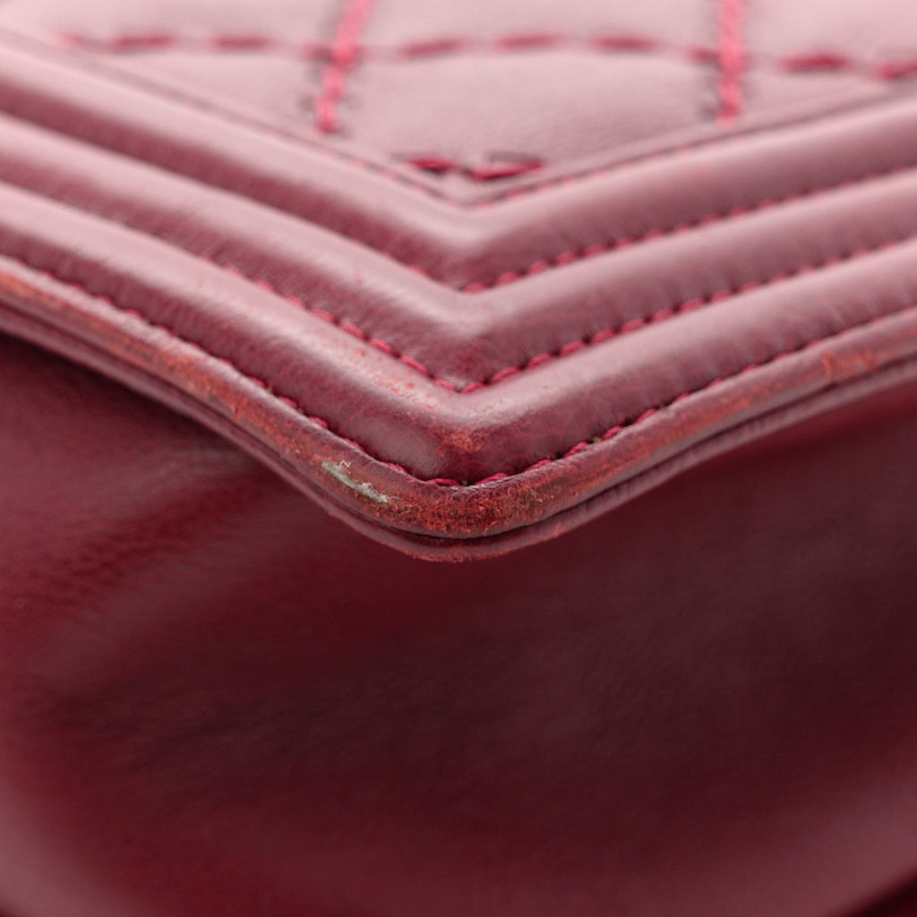 Calfskin Quilted Double Stitch New Medium Boy Flap Burgundy