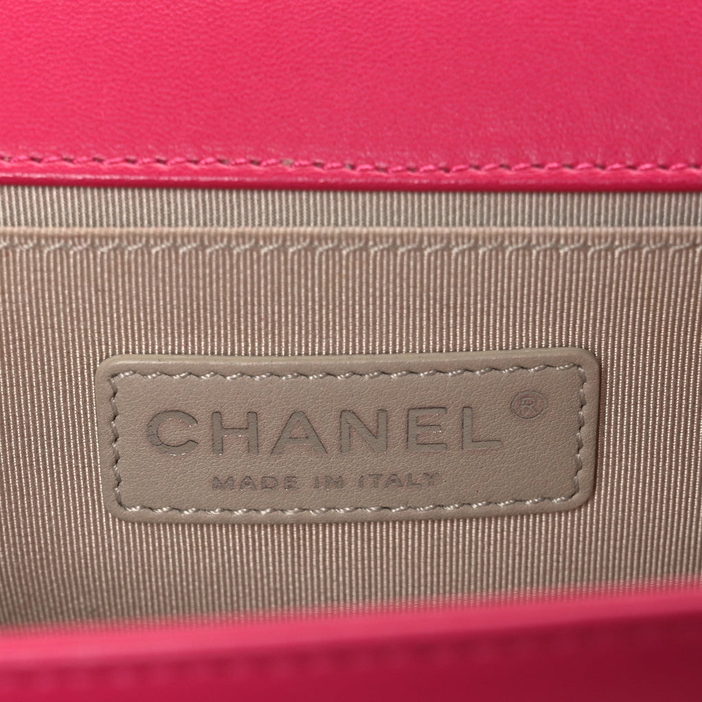 Lambskin Quilted Medium Boy Flap Pink