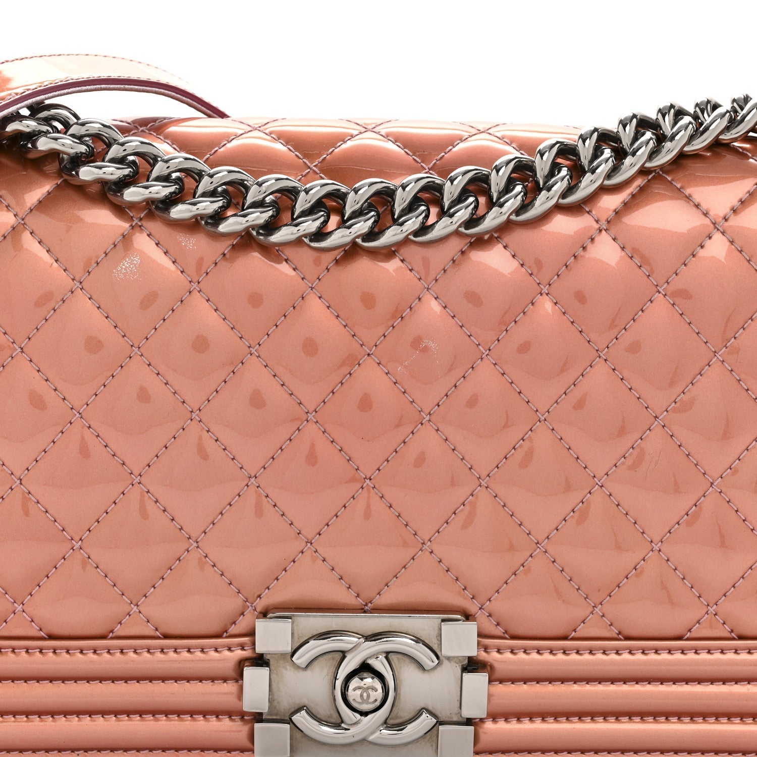 Metallic Patent Calfskin Quilted Medium Boy Flap Light Pink