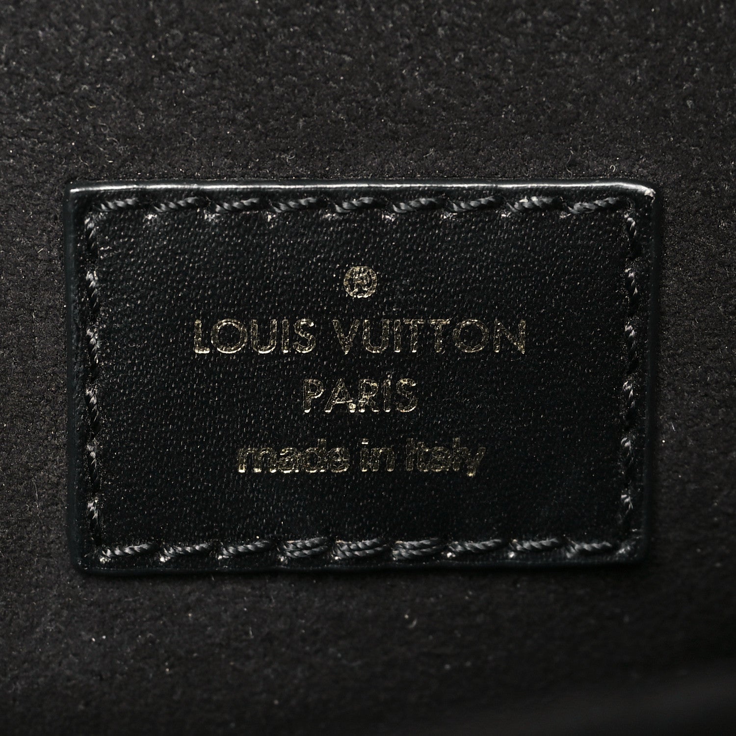 Reverse Monogram Pochette Metis