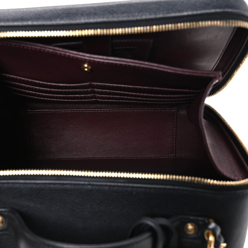 Caviar Quilted Large CC Filigree Vanity Case Black