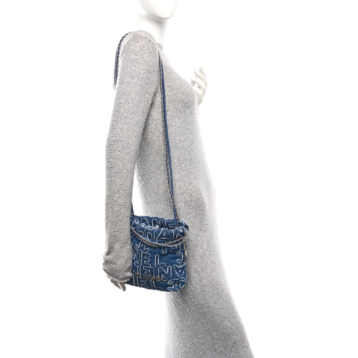 Washed Denim Logo Embroidered Mini Chanel 22 Blue
