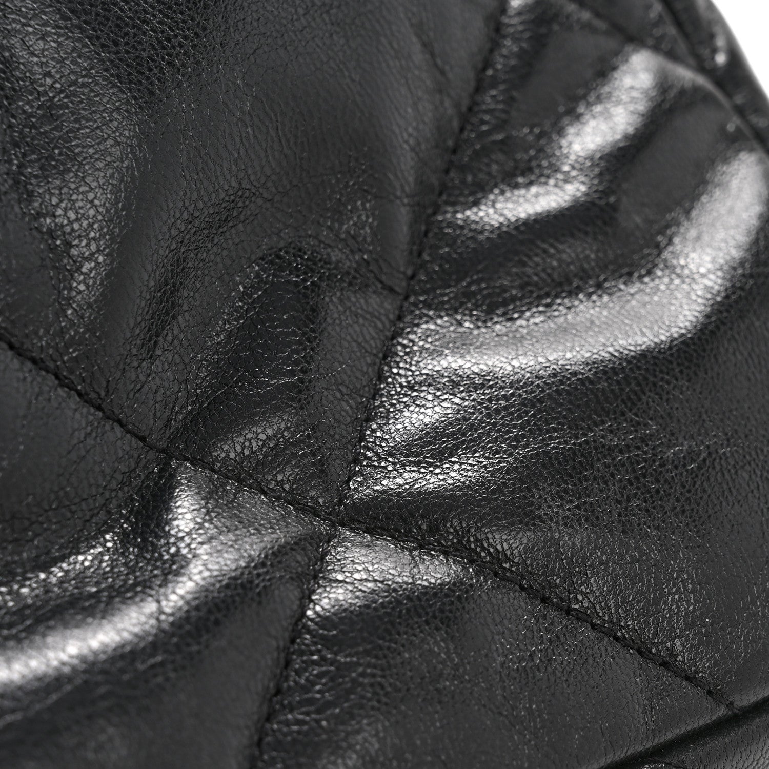 Goatskin Quilted Medium Chanel 19 Flap Black