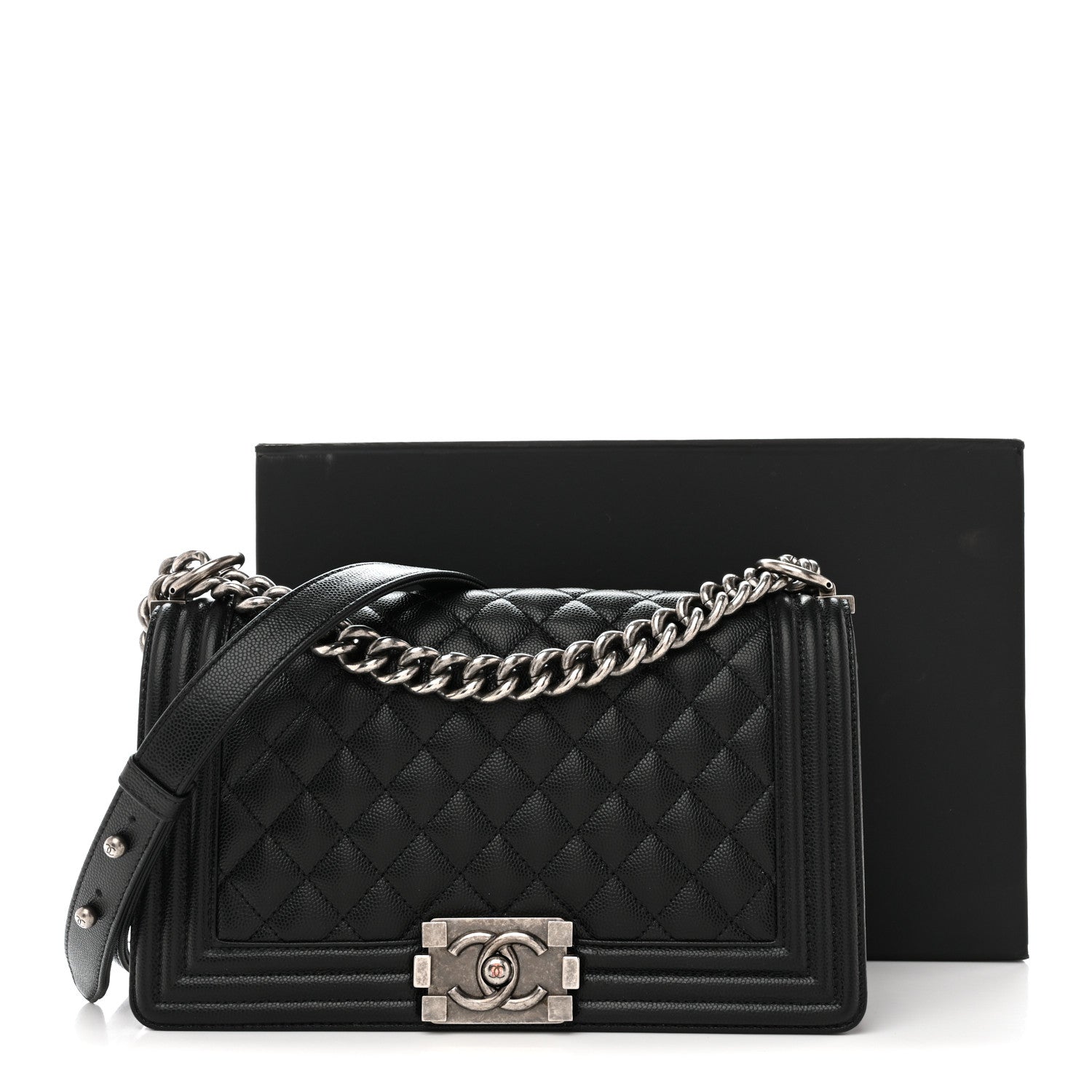 Caviar Quilted Medium Boy Flap Black