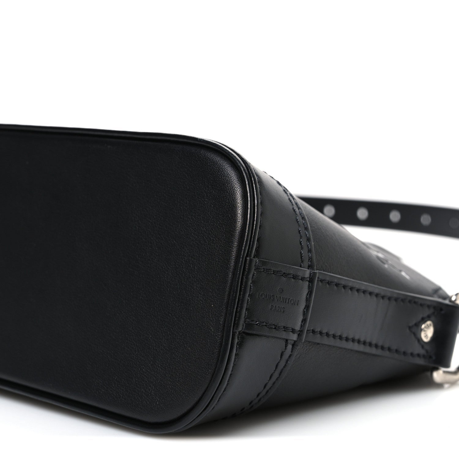 Blason Calfskin Monogram East West Alma Black
