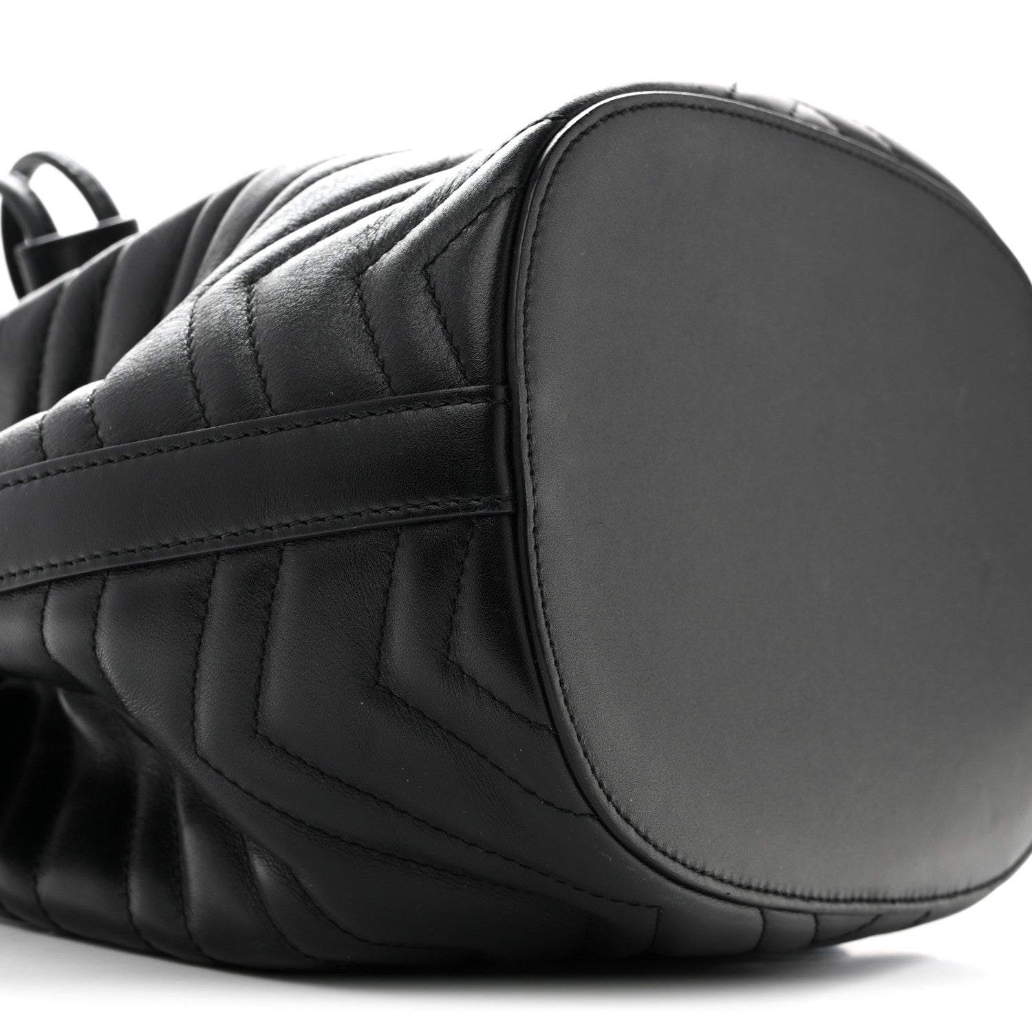 Calfskin Matelasse Sylvie Web GG Marmont Bucket Bag Black