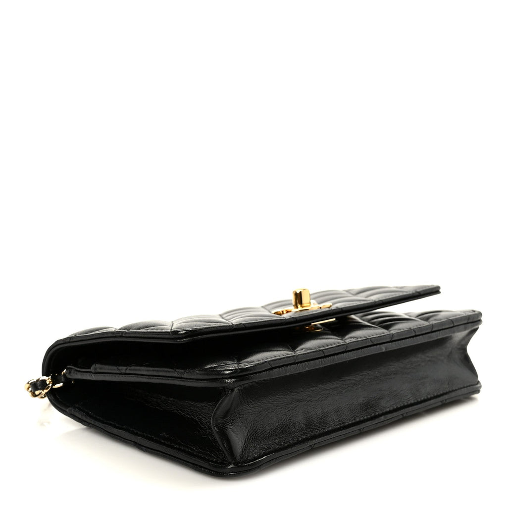 Shiny Lambskin Quilted CC Pearl Wallet on Chain WOC Black