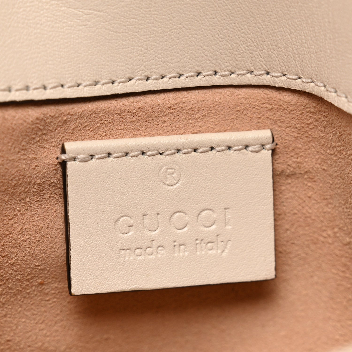 Calfskin Matelasse Super Mini GG Marmont Shoulder Bag White