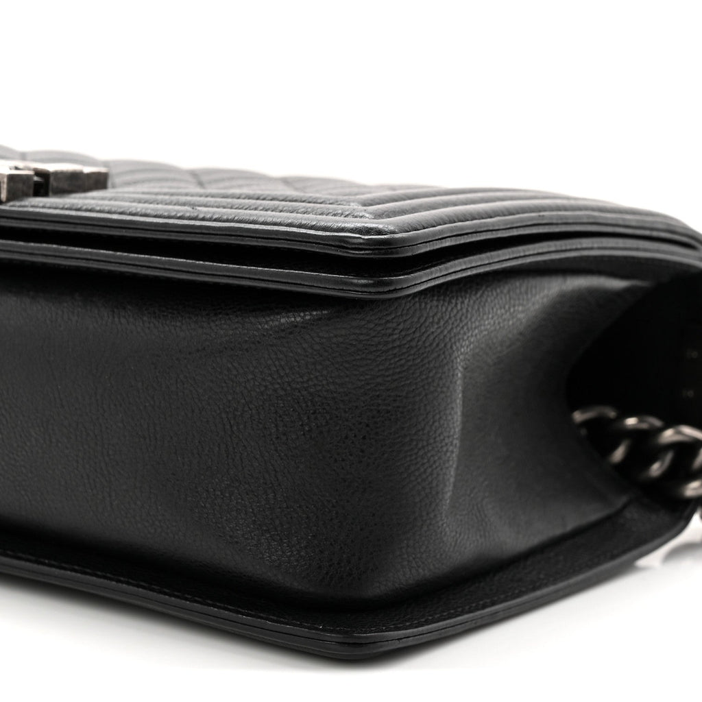 Grained Calfskin Quilted Medium Boy Flap Black