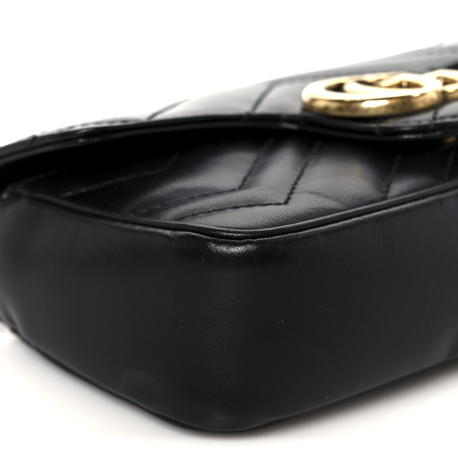 Calfskin Matelasse Super Mini GG Marmont Shoulder Bag Black