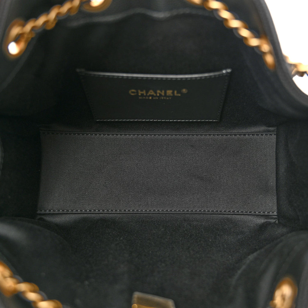 Caviar Quilted Mini Chanel 25 Handbag Black