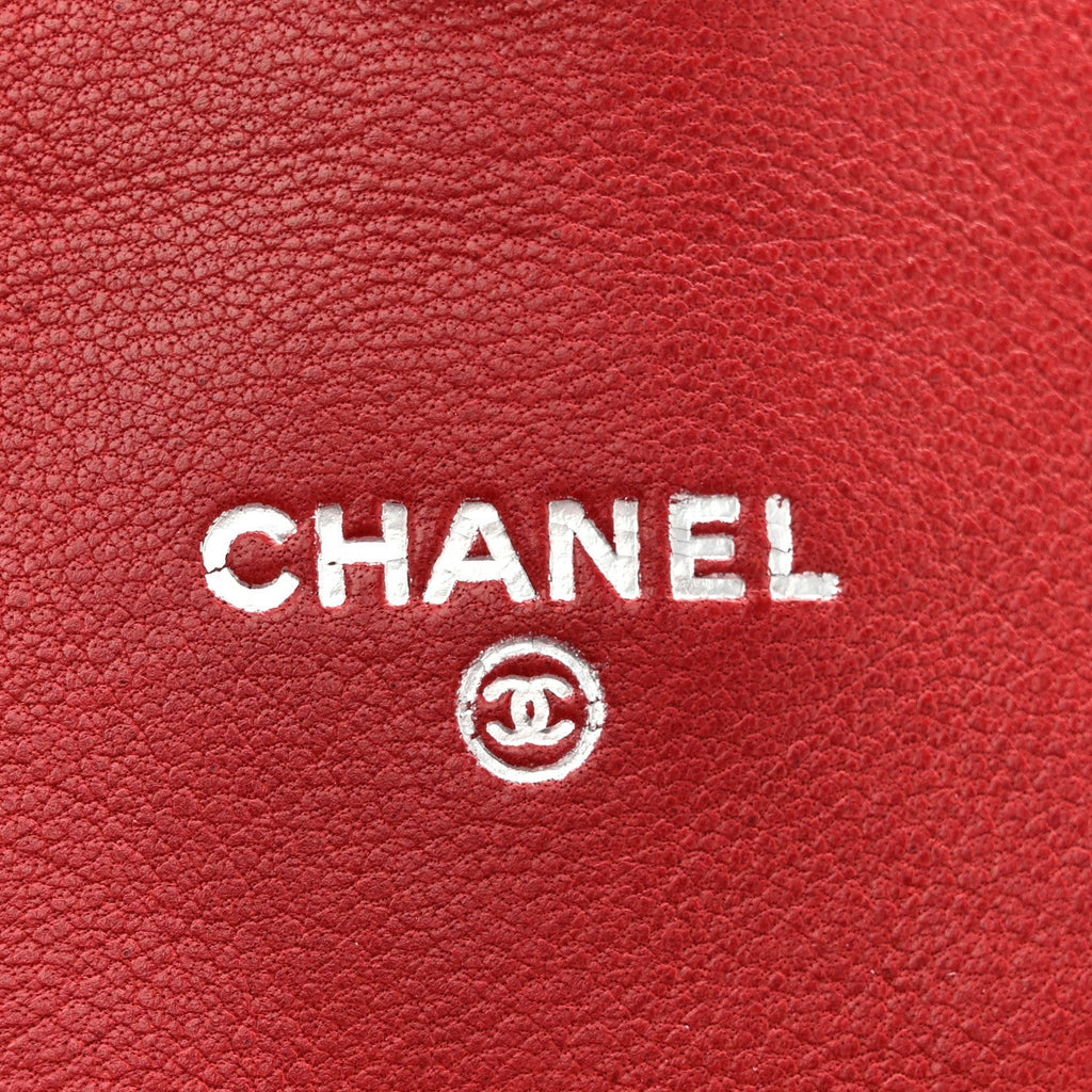 Lambskin Half Moon Wallet On Chain WOC Red