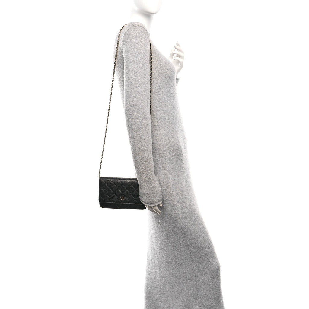Caviar Quilted Wallet on Chain WOC Black