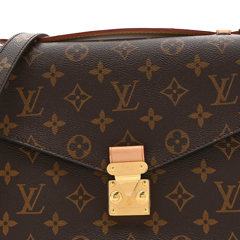 Monogram Pochette Metis