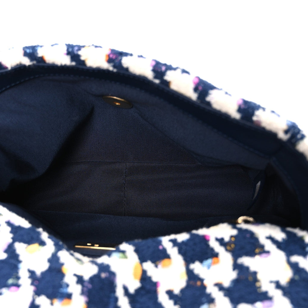 Tweed Quilted Medium Chanel 19 Flap Ecru Navy Blue Multicolor