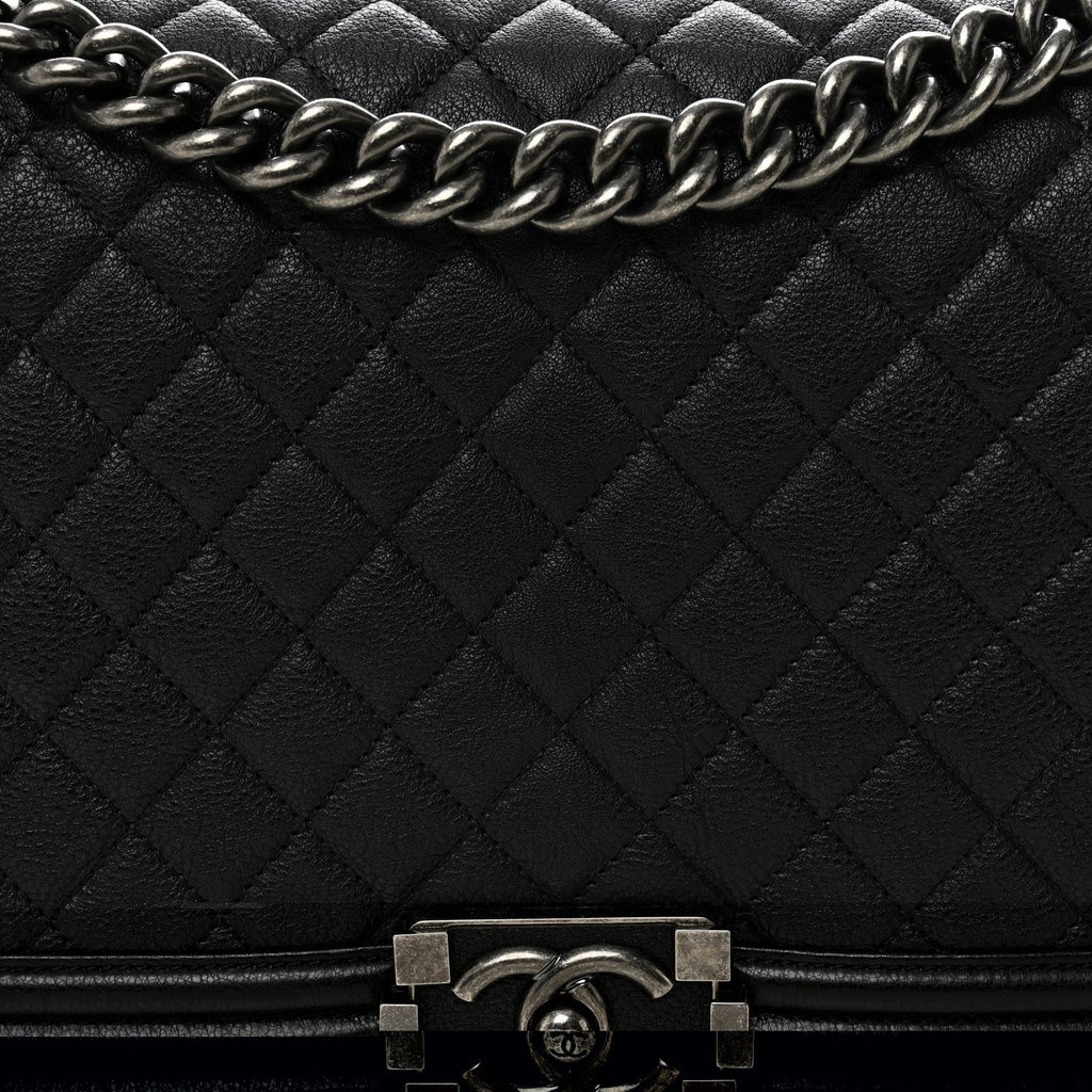 Grained Calfskin Quilted New Medium Boy Flap Black