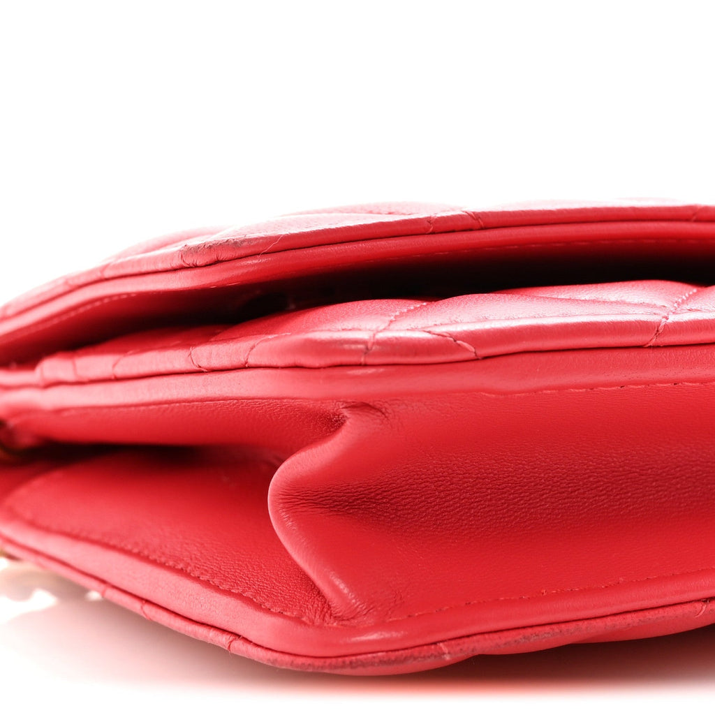 Lambskin Quilted CC Pearl Crush Wallet on Chain WOC Red
