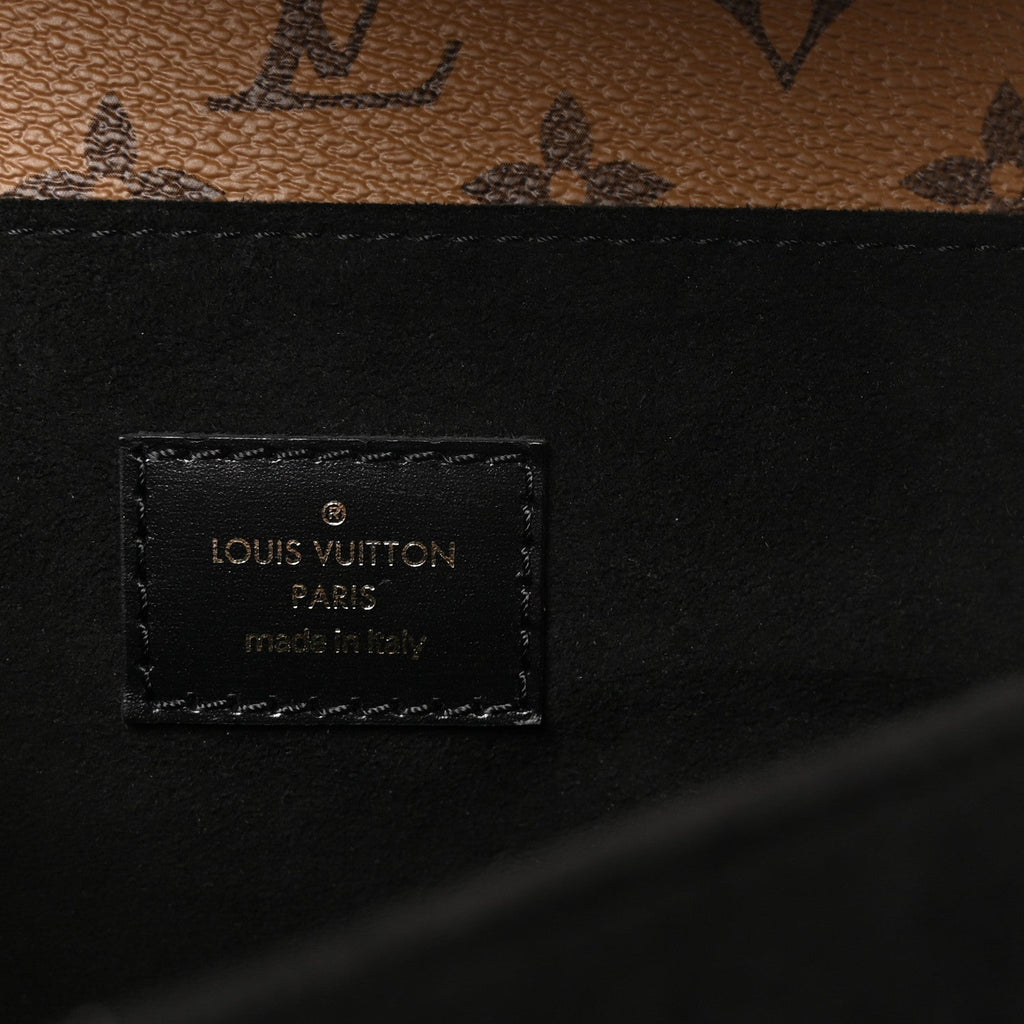 Reverse Monogram Pochette Metis
