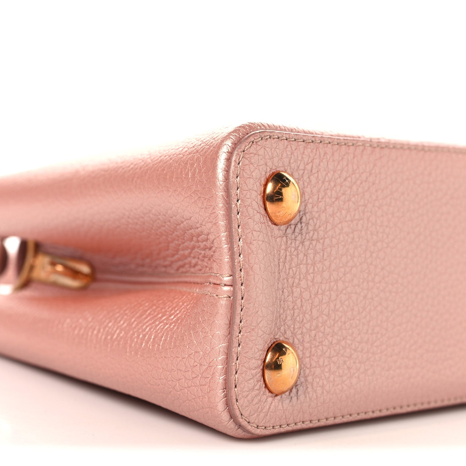 Metallic Taurillon Capucines BB Pearly Pink