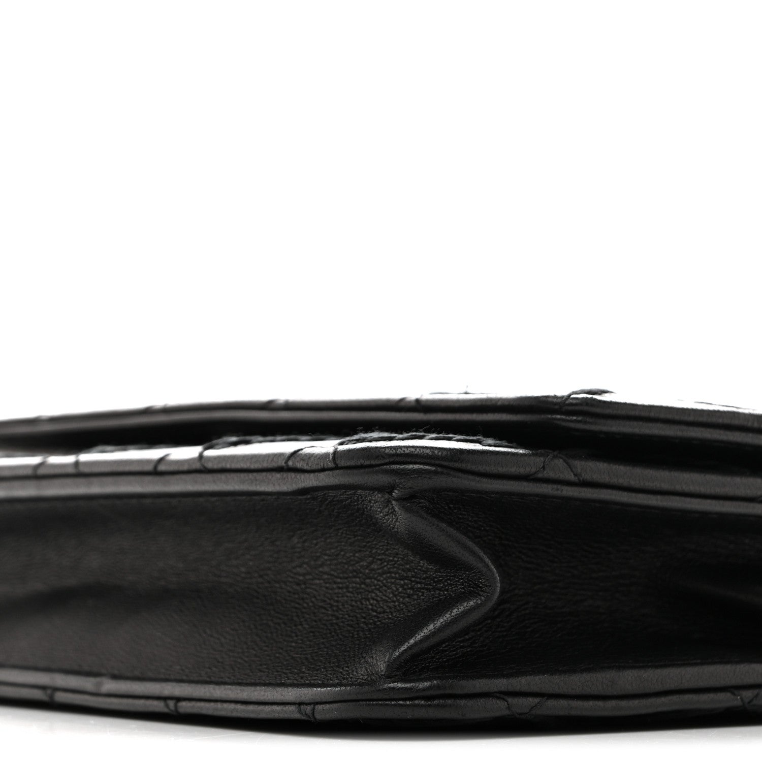 Calfskin Whipstitch Wallet On Chain WOC Black