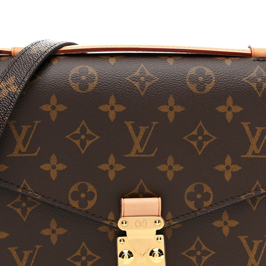 Monogram Pochette Metis