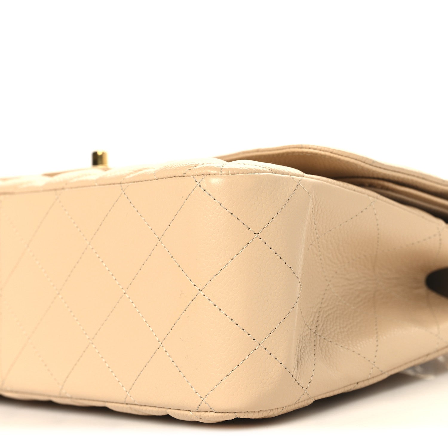 Caviar Quilted Jumbo Double Flap Beige Clair