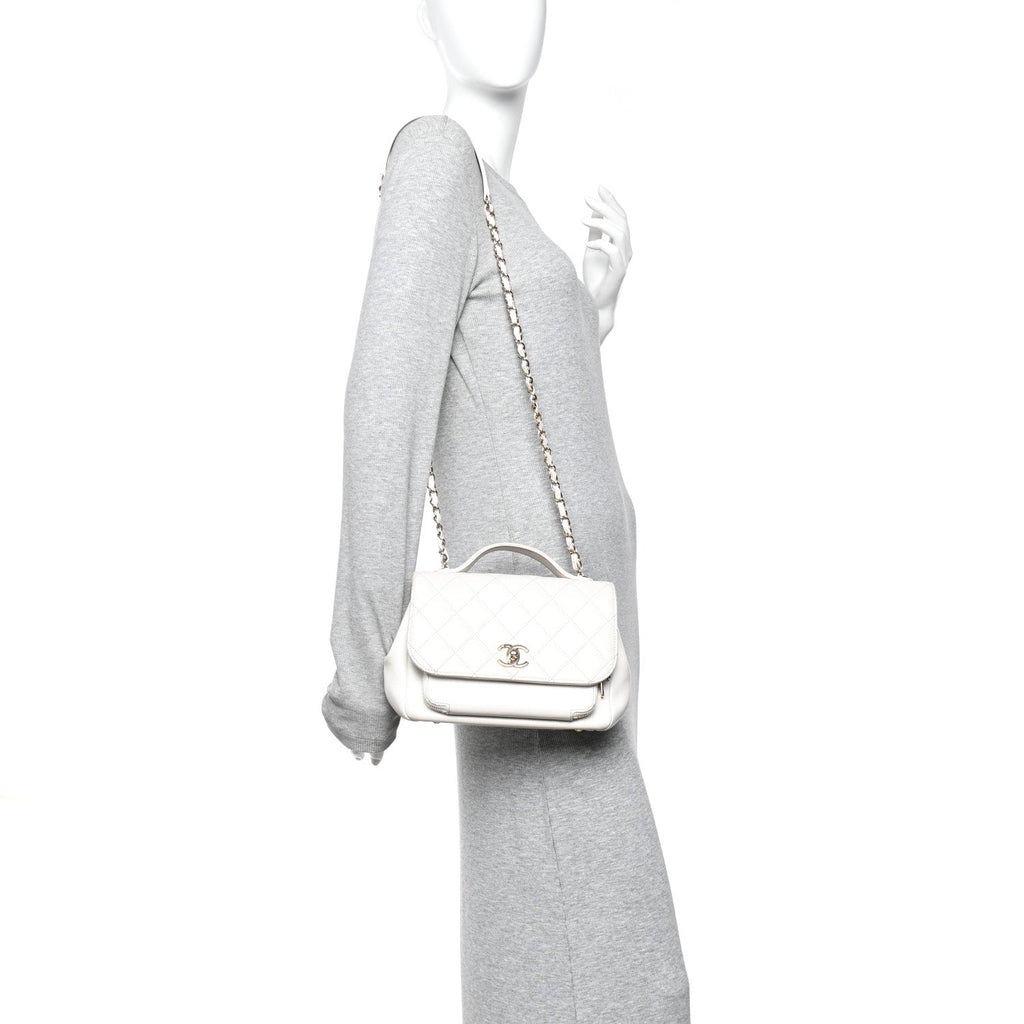Caviar Quilted Medium Business Affinity Flap White